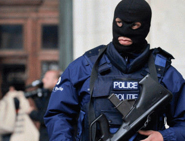 Παλαιστίνιος αρχηγός διεθνούς κυκλώματος διακίνησης μεταναστών εκδόθηκε από τη Βρετανία στην Ελλάδα